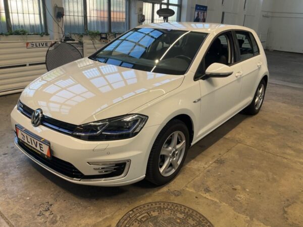 Volkswagen Golf electric drive 100kW E-Golf # Vaihtoehto uudelle # Tulossa myyntiin #