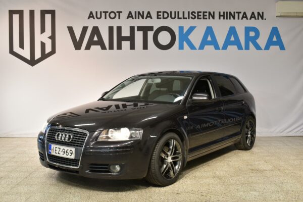 Audi A3 Sportback Ambition 1,8 TFSI 118 kW # Vakkari, Lohkolämmitin, Aut-ilmastointi, 2 x Renkaat #