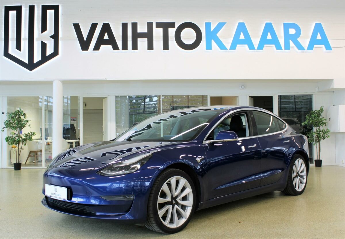 Tesla Model 3 Porrasperä vm. 2020 324 kW Automaattinen