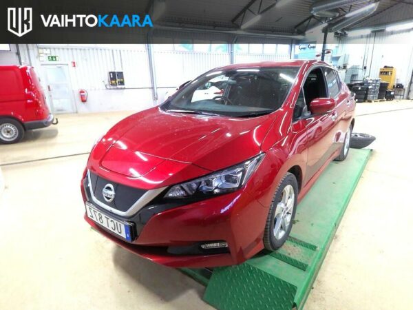 Nissan Leaf N-Connecta 40 Kwh # Sis Alv 24 % # Adaptiivinen vakkari, Navigointi, Parkkitutka # Tulossa!!!