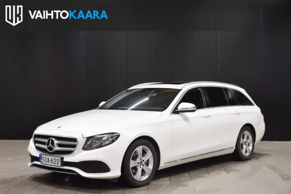 Mercedes-Benz E 220 d T A Premium Business # Upea ja hyvin varusteltu # Kattoluukku, Peruutuskamera, Multibeam LED, Ambient, Navi #