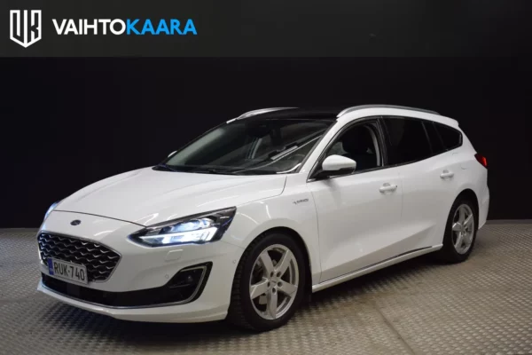 Ford Focus 2,0 TDCi EcoBlue 150hv A8 Vignale Wagon # Suomi-auto, Webasto, ACC, Navi, LED, Nahat, Koukku, Kamera, Panoraama, Hud #