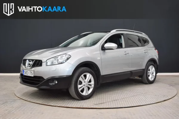 Nissan Qashqai+2 1,6L Acenta 2WD 5MT Connect # Koukullinen hieno 7-paikkainen Qashqai+2 edullisesti # Lohkolämmitin + Sisäpistoke #