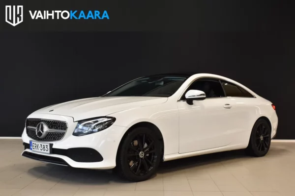 Mercedes-Benz E 220 d 4Matic A Coupé # HUIPPUVARUSTEET # Adapt.cruise, Kaistavahti, Pilot, P.kamera, Lasikattoluukku, Navi, HUD, YM #