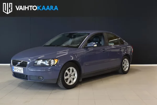 Volvo S40 1,8 Summum Business # Vetokoukku, Muistipenkki, Xenonit, Lohkolämmitin, 2 x renk., Hyvin huollettu, Jakopää ketjulla #