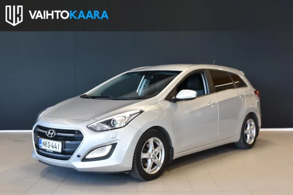 Hyundai i30 1,6 CRDi 7DCT-aut. ISG Comfort # Ratinlämmitin, BT, Bi-xenon, Tutkat, ja paljon muuta! #