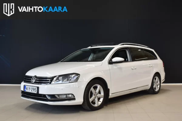 Volkswagen Passat Variant Highline 1,6 TDI 77 kW (105 hv) # Panorama kattoluukku, Xenon-ajovalot, Nahkasisusta, Navi, Vakkari, YM! #
