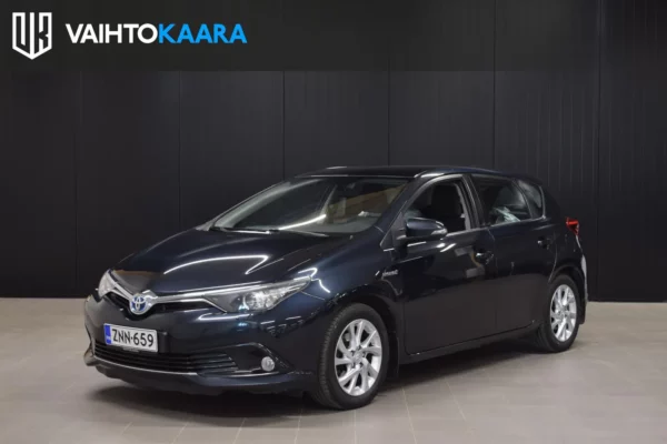 Toyota Auris 1,8 Hybrid # Vakkari, Peruutuskamera, BT-Audio, Avaimeton käynnistys, Ilmastointi, Isofix, Kahdet renkaat #