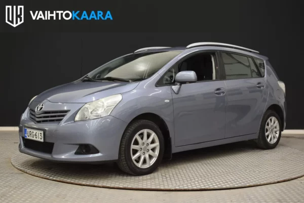 Toyota Verso 1,6 Valvematic Linea Terra # Suomi-Auto, Lohkolämmitin, Sisätilanpistoke, Ilmastointi, 2 x renkaat #