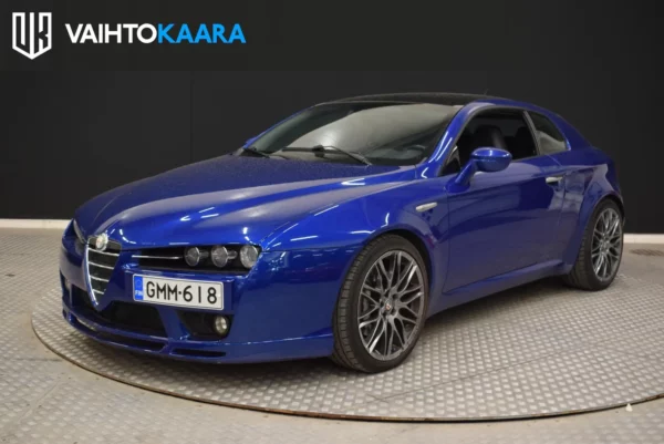 Alfa Romeo Brera 3,2 JTS V6 Q4 # Bella Macchina # Harrastajan hellästä pidosta näyttävä ja kauniilta kuulostava iso jötsi #