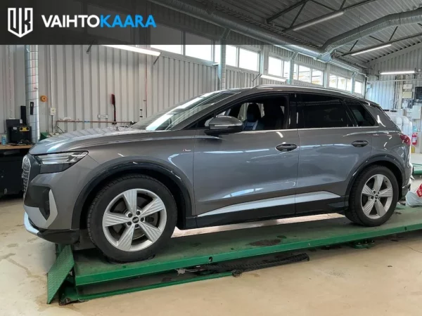 Audi Q4 e-tron 50 e-tron Quattro S Line Evolution # Sonos Hifit, Adapt.vakkari, Kamera, Panoraama, S-Line istuimet, 2 x renk. #