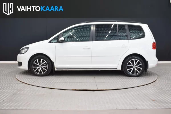 Volkswagen Touran Comfortline 1,4 TSI 103 kW (140 hv) DSG-automaatti  7-p # Suomi-Auto, Webasto, Navi, Panoraama, Xenon, Parkkitutka #