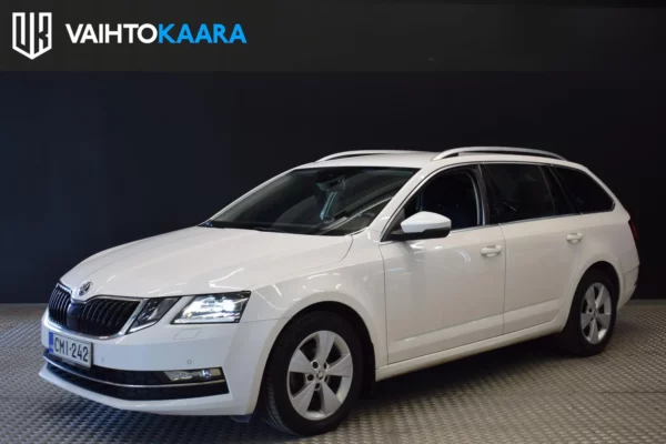 Skoda Octavia Combi 1,5 TSI Style BusinessLine DSG Autom. # Vetokoukku Peruutuskamera, Adaptiivinen vakkari, Webasto. Sähkökontti #