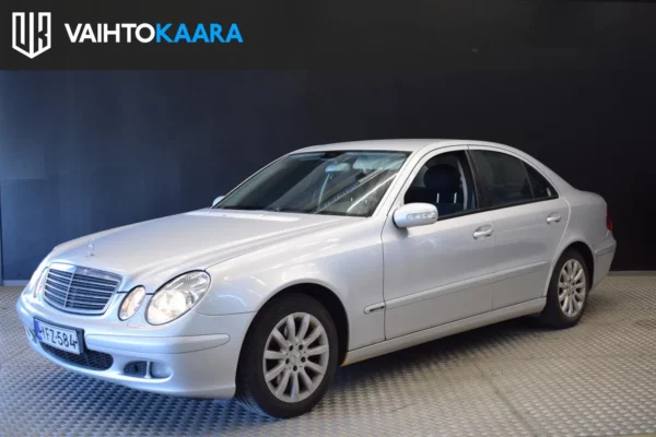 Mercedes-Benz E 200 CDI A Classic # Sisäänajettu Suomi-Mersu!!!, Vetokoukku, Vakkari, 2x Renkaat, Ilmastointi, Lohkis+sisäp. #