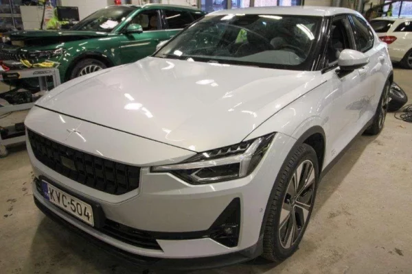 Polestar 2 Standard Range 69kWh Single Motor # Pilotpaketti, Vetokoukku, 360 kamerat, Sähkötakaluukku, 2 x renkaat, Suomi-auto #