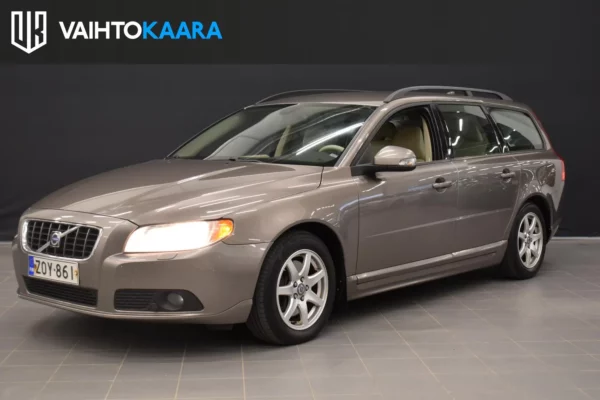 Volvo V70 2,4D Momentum Business aut