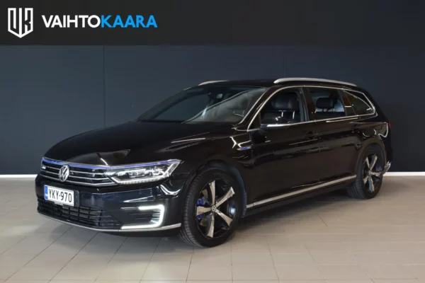 Volkswagen Passat GTE Plug-In Hybrid 160 kW (218 hv) DSG-automaatti # Tyylikäs, runsaasti varusteltu ja Aviloo- akustotesti tehtynä #