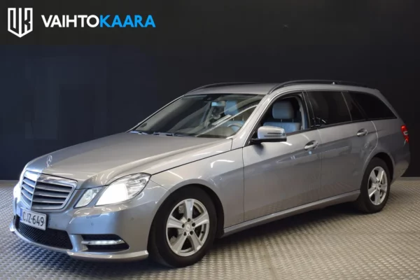 Mercedes-Benz E 220 CDI BE T A  # Nahkasisusta, Vakionopeudensäädin, Vetokoukku, Sähkötakaluukku, Xenon, Navigointi #