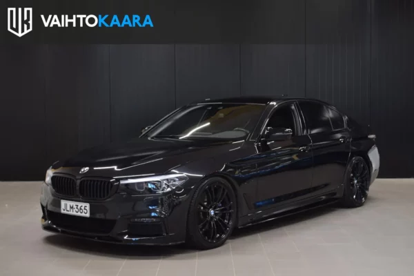 BMW 530 G30 Sedan 530e A Charged Edition M Sport # H&R Madallusjouset, Shadowline, Kamera, Vakkari yms. #