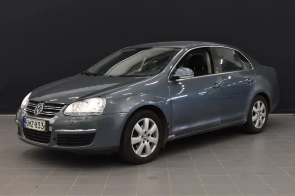 Volkswagen Jetta 4D JETTA SEDAN 1.6FSI-1KM/258