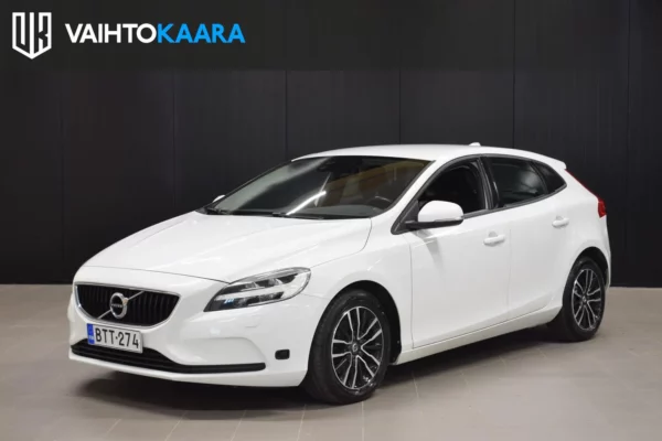 Volvo V40 T2 Momentum # Suomi-auto ensimmäiseltä omistajalta # Lohkolämmitin + Sisäpistoke, Led valot, 2 x renk.