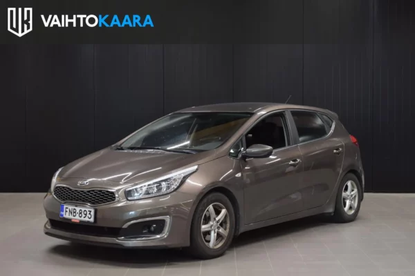 Kia Ceed 1,0 ISG 100hv LX 5D EcoDynamics # Vakkari, Ratinlämmitin, Lohko + sisäpistoke, Ilmastointi, Isofix, Kahdet renkaat #
