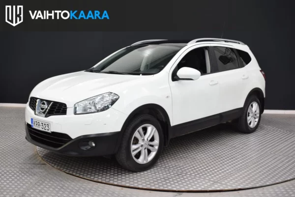 Nissan Qashqai+2 2,0L Acenta 2WD 6M/T MY11 # Suomi Qashqai! # Panoraama lasikatto, Penkinlämmittimet, P.tutkat, Lohko+Sisälämmitin #