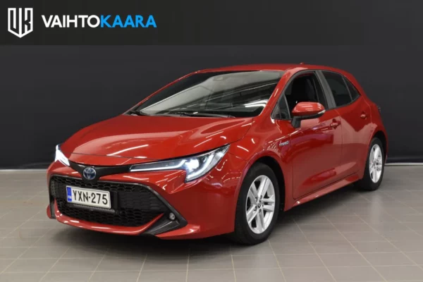 Toyota Corolla Hatchback 1,8 Hybrid Active Edition # Merkkihuollettu, Adapt. vakkari, Kamera, Ratinlämmitin, BT, Navigointi # Hieno!#