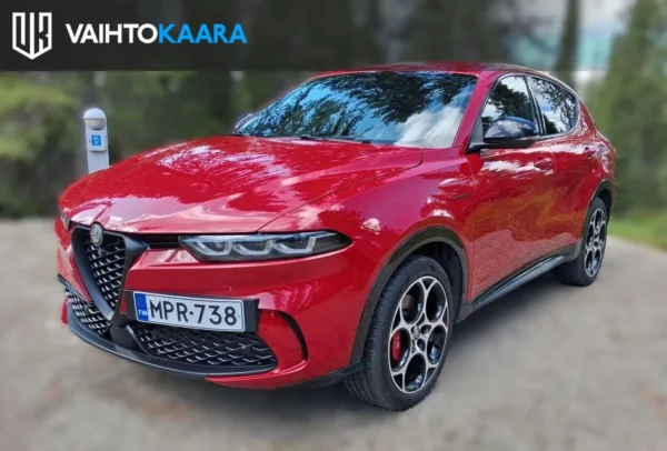 Alfa Romeo Tonale PHEV 280 Q4 AWD Aut Veloce # Vetokoukku, Adapt.vakkari, 360 Kamerat, Sähkökontti, Adapt.Ledit, Tech- ja winter pack #