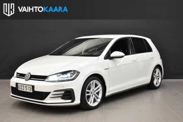 Volkswagen Golf GTD 2,0 TDI 135 kW (184 hv) DSG # Kamera, Tutkat, ACC, Webasto, Digimittaristo, Navi, Jakohihna juuri vaihdettu! #