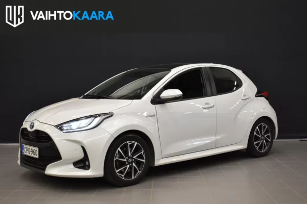 Toyota Yaris 1,5 Hybrid Style # Adapt.vakkari, Peruutuskamera, Navi, Helmiäisvalkoinen, Lasikatto, JBL äänentoisto, Lohko+Sisäp. #