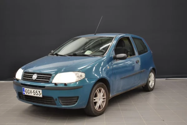 Fiat Punto 2D HATCHBACK 1.2 8V # Juuri katsastettu ja valmiiksi opetuspolkimella #
