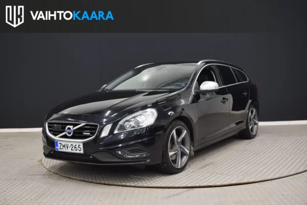 Volvo V60 D5 AWD R-Design aut # Navi, Blis, Xenon, Adapt.vakkari, VOC, Kaistavahti, Nahat, Kattoluukku, Lisälämmitin, Koukku #