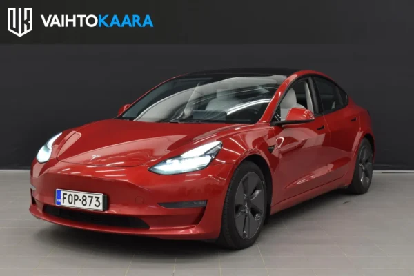 Tesla Model 3 Long Range Dual Motor Awd # Paras väriyhdistelmä minkä saa rahalla # Sähkötakaluukku, Adapt.vakkari, Autopilot, Kessy