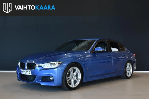 BMW 330 e F30 Sedan A Business M Sport Edition # Suomi-auto, Kattoluukku, Vakkari, M-Sport ulko ja sisäpaketti, Navi, BT #