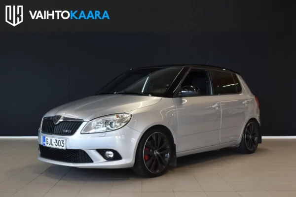 Skoda Fabia 1,4 TSI RS DSG Autom. # Hienoa ja nopea RS Fabia # Lohkolämmitin, kahdet renkaat aluilla, Sporttipenkit, Alustasarja #