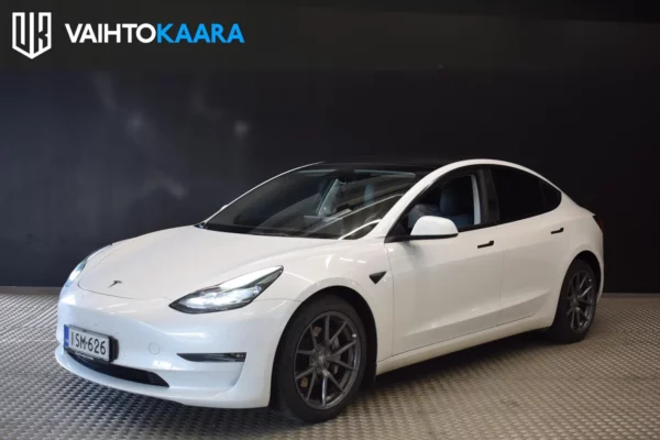 Tesla Model 3 Long Range Dual Motor Awd # Lasikatto, Ratinlämmitys, Esilämmitys, Matrix ajovalot, Nahkasisusta, Autopilot #
