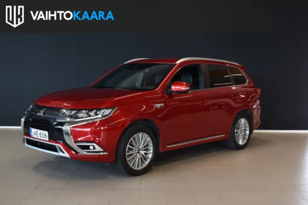Mitsubishi Outlander PHEV Instyle Sport Business 4WD Aut # Salmiakkinahat, Adaptiivinen vakkari, 360-kamerat, 2 x renkaat #