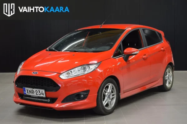 Ford Fiesta 1,0 EcoBoost 100hv Start/Stop M5 ST-line # WEBASTO # 1-om Suomi-auto, Vakkari, Lasinlämmitin, 2xrenkaat