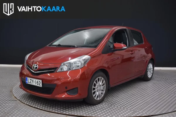 Toyota Yaris 1,33 Dual VVT-i Comfort 5ov # Suomen hienokuntoisin? # Navigointi, Bluetooth, Peruutuskamera, 2x Renkaat #