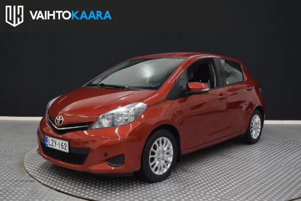 Toyota Yaris 1,33 Dual VVT-i Comfort 5ov # Suomen hienokuntoisin? # Navigointi, Bluetooth, Peruutuskamera, 2x Renkaat #