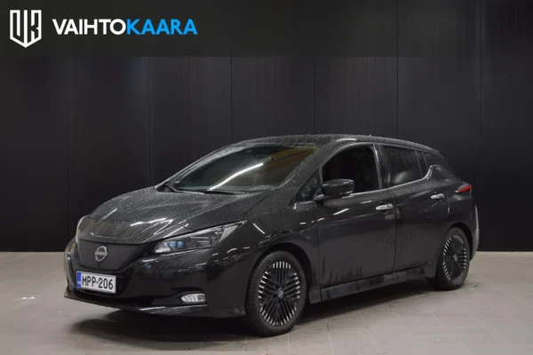 Nissan Leaf N-Connecta MY23 40 kWh LED # Lämpöpumppu, Keyless, Adapt. vakkari, 360-kamera, Navi, Tutka, 2x renkaat ja vanteet #