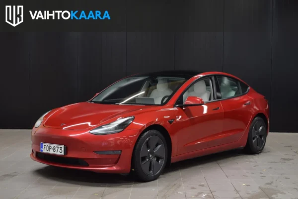 Tesla Model 3 Long Range Dual Motor Awd # Paras väriyhdistelmä minkä saa rahalla # Sähkötakaluukku, Adapt.vakkari, Autopilot, Kessy