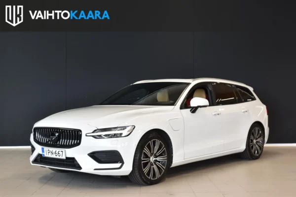 Volvo V60 T8 AWD Inscription aut # Nahkasisusta, Adapt.cruise, Panorama lasikattoluukku, Koukku, VOC, Kessy, Sähkökontti, HUD! #