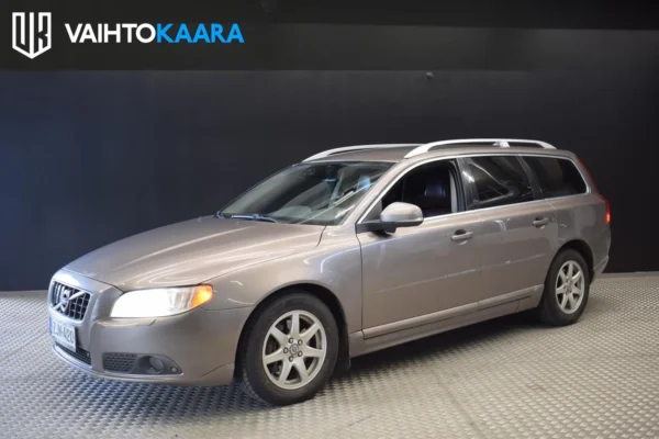 Volvo V70 D5 AWD Summum aut # Suomi-auto, Vetokoukku, Nahkasisusta, Vakionopeudensäädin, Sähkötakaluukku, Navigointi #