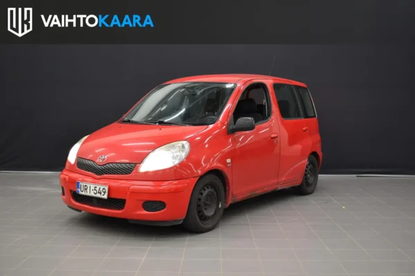 Toyota Yaris Verso 1,5 VVT-i # Tilaihme moneen käyttöön # Pitkällä leimalla #