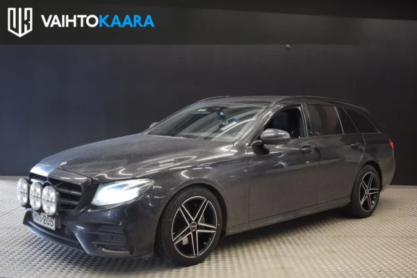 Mercedes-Benz E 220 d 4MATIC T A Premium Business AMG # Widescreen, 360-kamera, Vetokoukku, Nahka-alcantara, Panoraama #