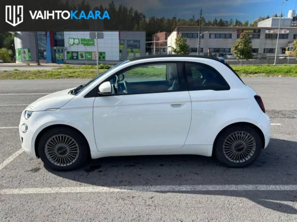 Fiat 500E Icon Cabrio  118hv 42kWh # 85 kw pikalataus, Navi, keyless, Adapt. vakkari, Peruutuskamera, Pysäköintitutka edessä #