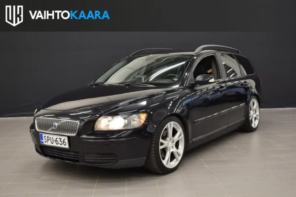 Volvo V50 2,4i 170hv Geartronic # Muistipenkki, Kahdet renkaat, Penkinlämmittimet #