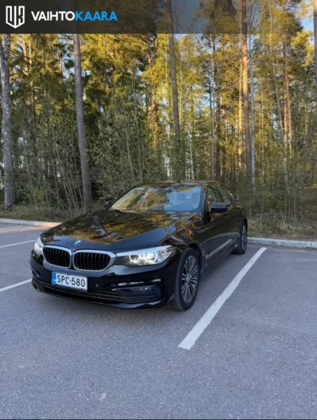 BMW 530 G30 Sedan 530e A Business Sport # Vakkari, Ratinlämmitin, Prof.navi, P-kamera, Sporttinahat, 2x renkaat #